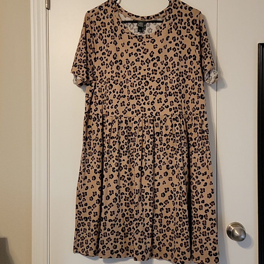 Wild Fable Leopard Dress size L